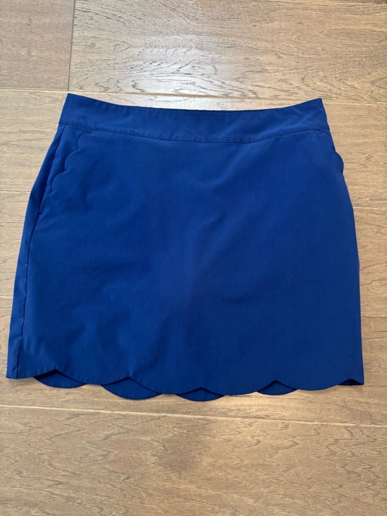 Vineyard Vines Dresses & Skirts - Vineyard Vines Scallop Hem Golf Tennis Skort Skirt - Navy Blue